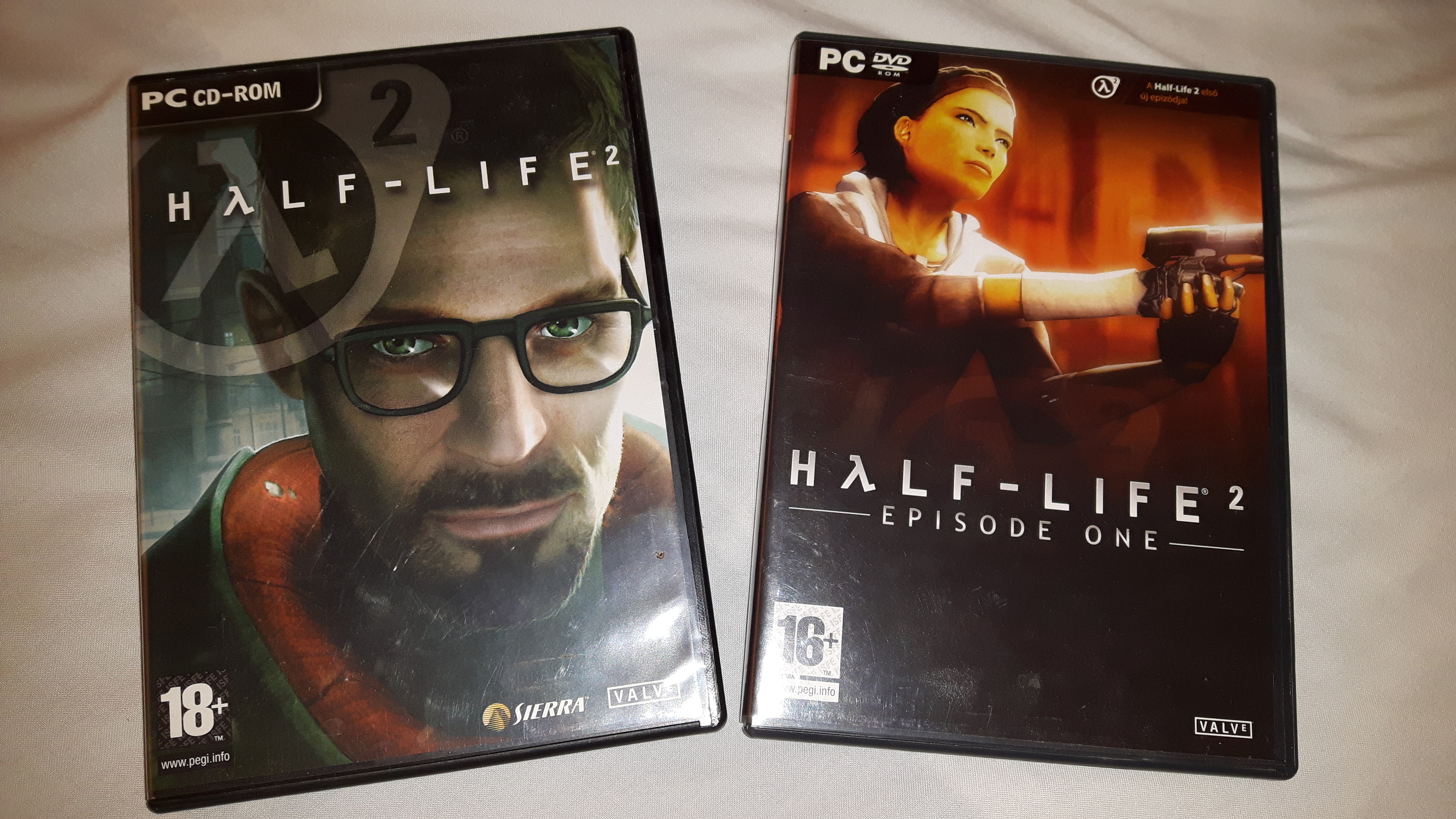 Half-Life 2 Retail and EP1 covers