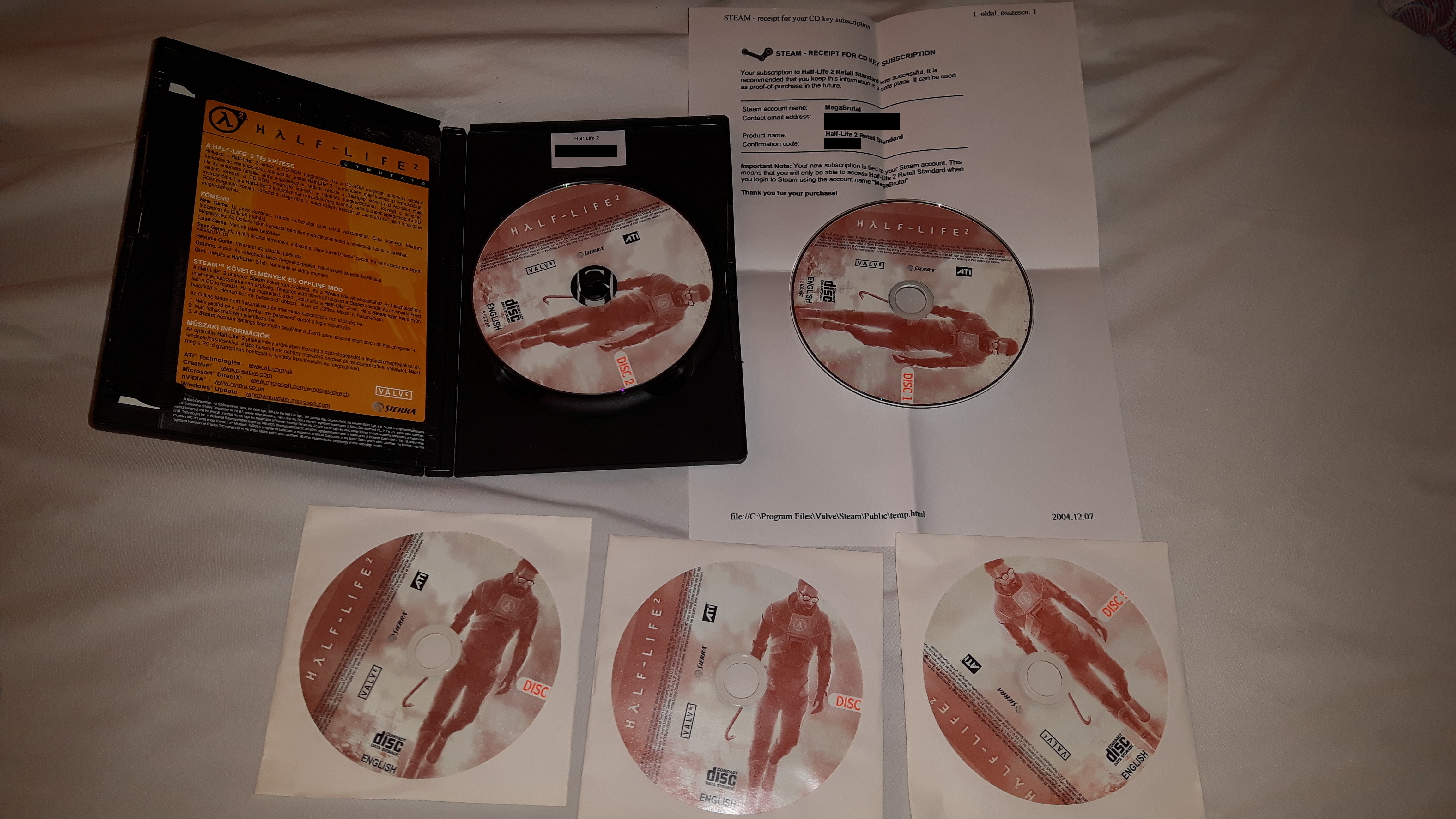 Half-Life 2 released on 5 CDs (didn't have a DVD drive back then)